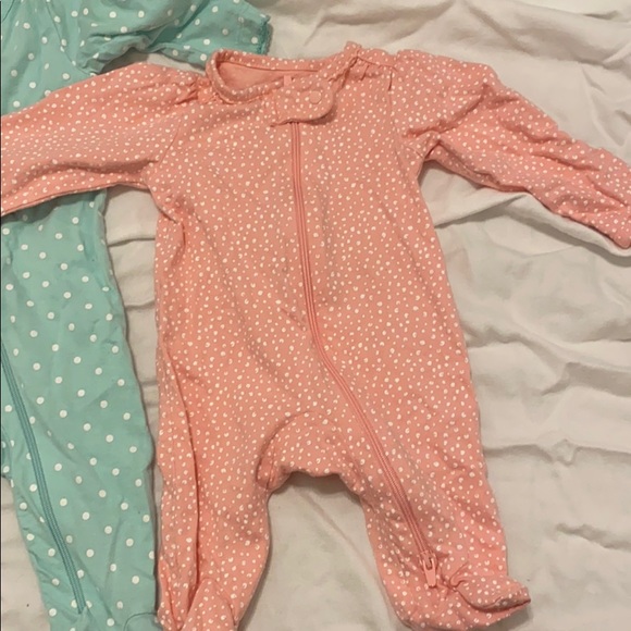 Two pairs pajamas - Picture 2 of 5